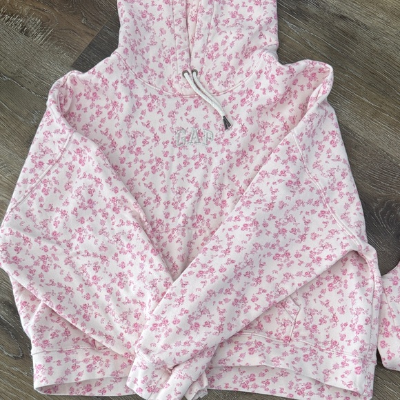 Love Shack Fancy, Gap Floral Pink Womens Set, Read Description for size 🩷🎀 - Picture 2 of 6